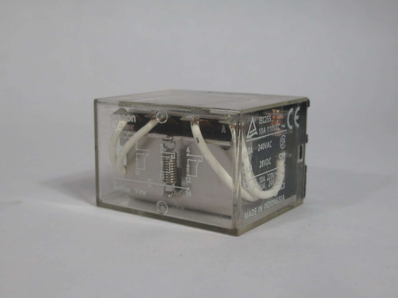 Omron LY4-DC24 Plug in Power Relay 4PDT 24VDC 10A USED