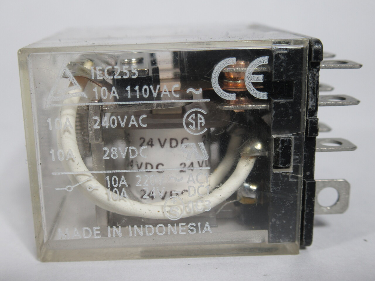 Omron LY4-DC24 Plug in Power Relay 4PDT 24VDC 10A USED