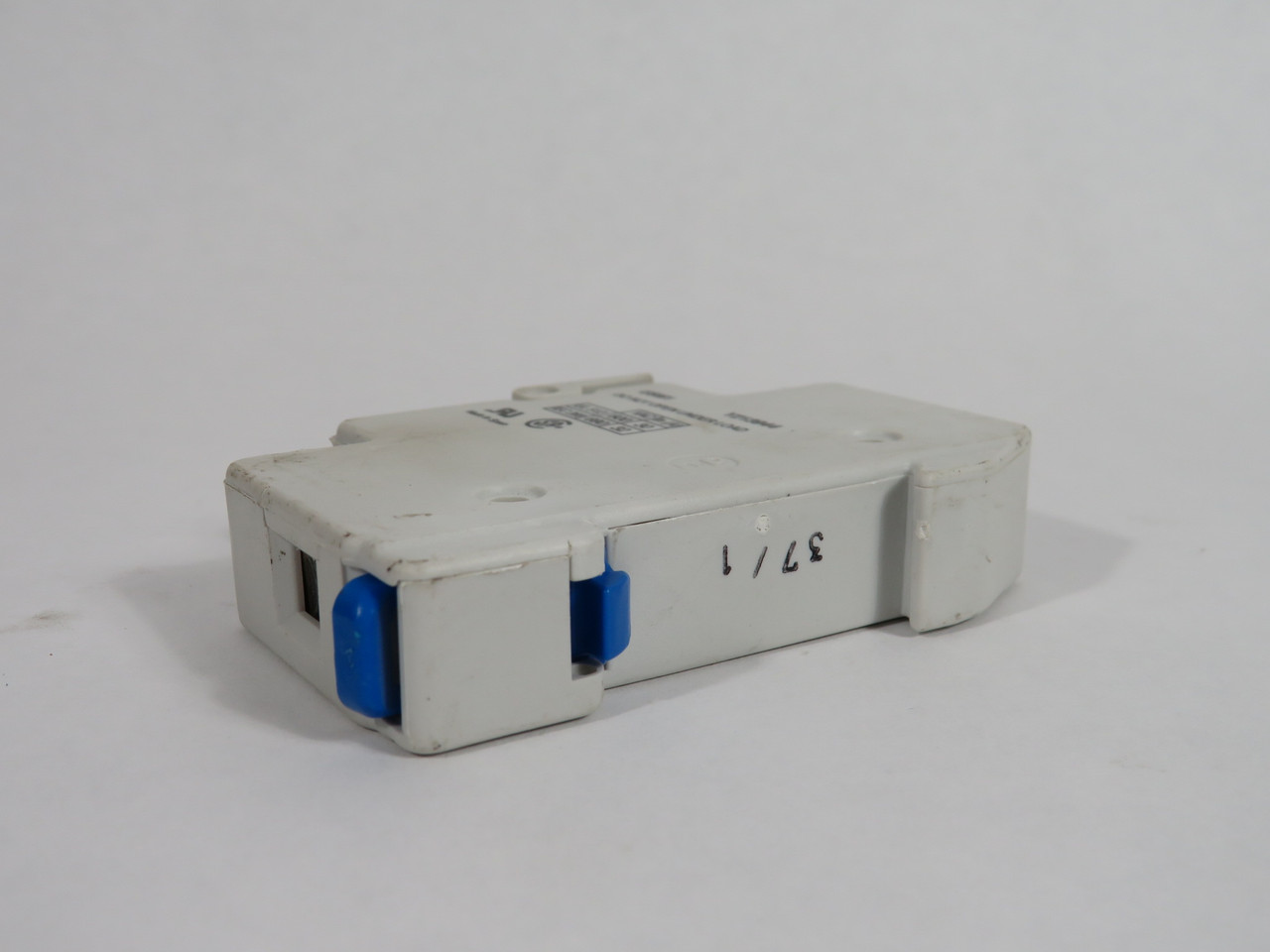 Ferraz Shawmut USM1 Midget Ultrasafe Fuse Holder 30A 600V 1P USED