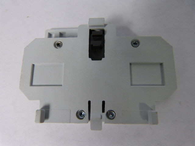 Cutler-Hammer C320KGD1 Series A2 Auxiliary Contact 1NC USED