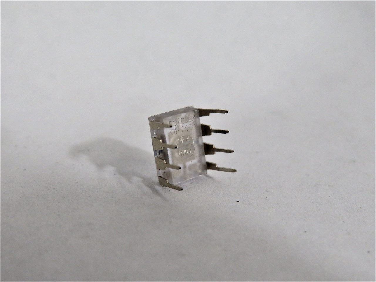 Generic OPT101 Monolithic Photodiode 2.7-36V 120A USED