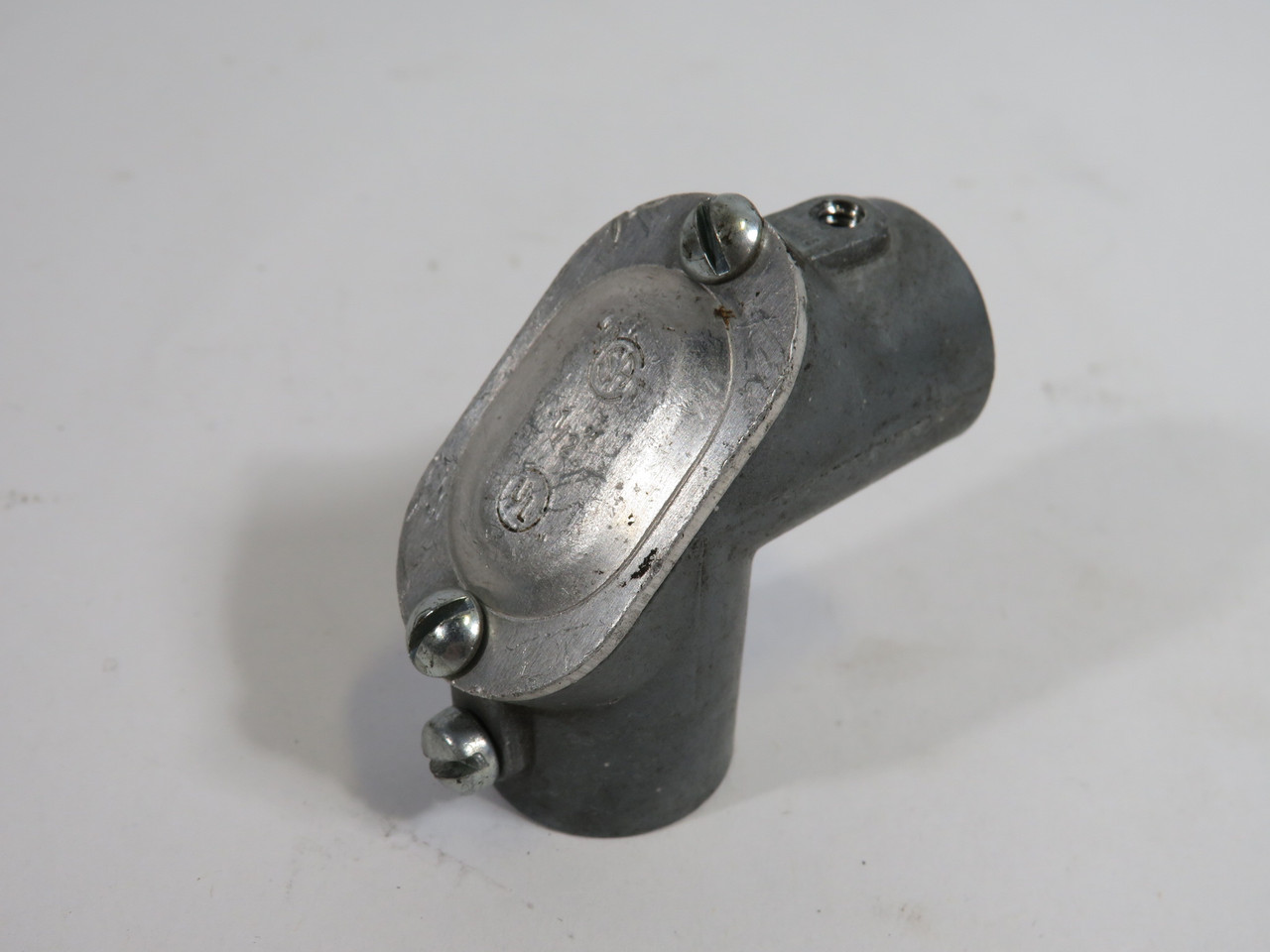 Generic 1/2 Pulling Elbow 90-Degree No Internal Threading MISSING HARDWARE USED