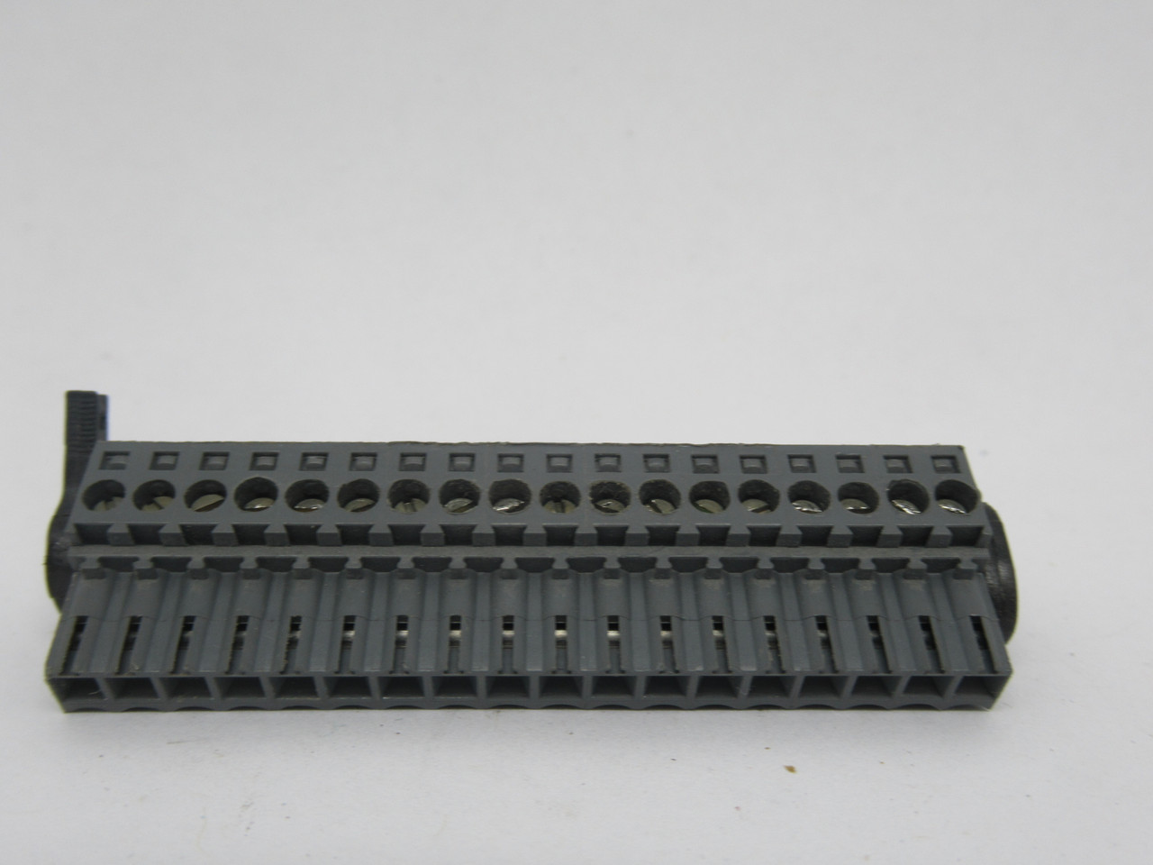 Generic BL3.5/18 Pluggable Terminal Block 18-Pos w/ Latching Mounts NOP
