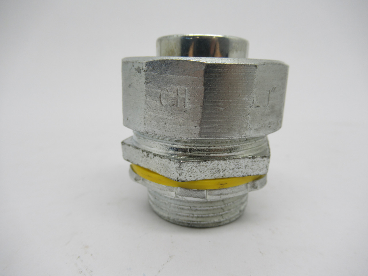 Crouse-Hinds LT100 Liquid Tight Flexible Metallic Conduit Connector 1" USED