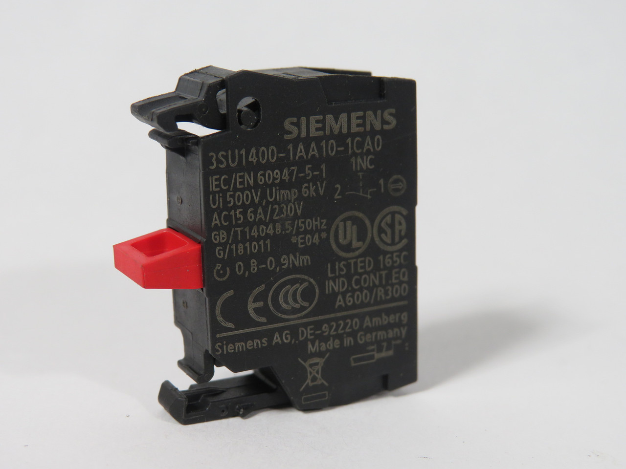 Siemens 3SU1400-1AA10-1CA0 Contact Block 1NC 230V 6A USED