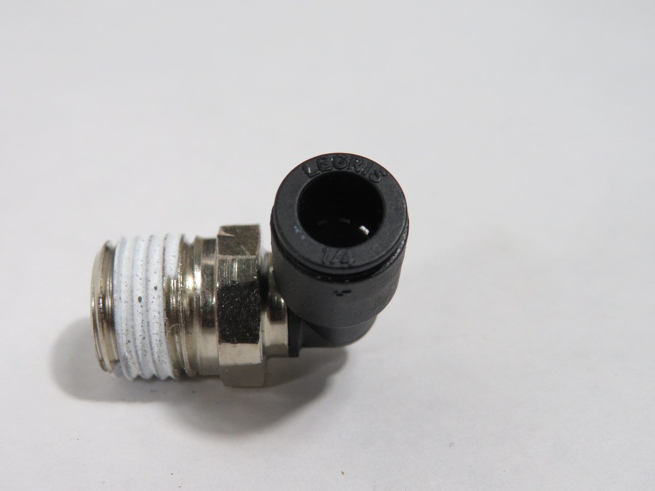 Legris 31095613 Stud Elbow Fitting 1/4" Tubing OD R1/4" Thread USED