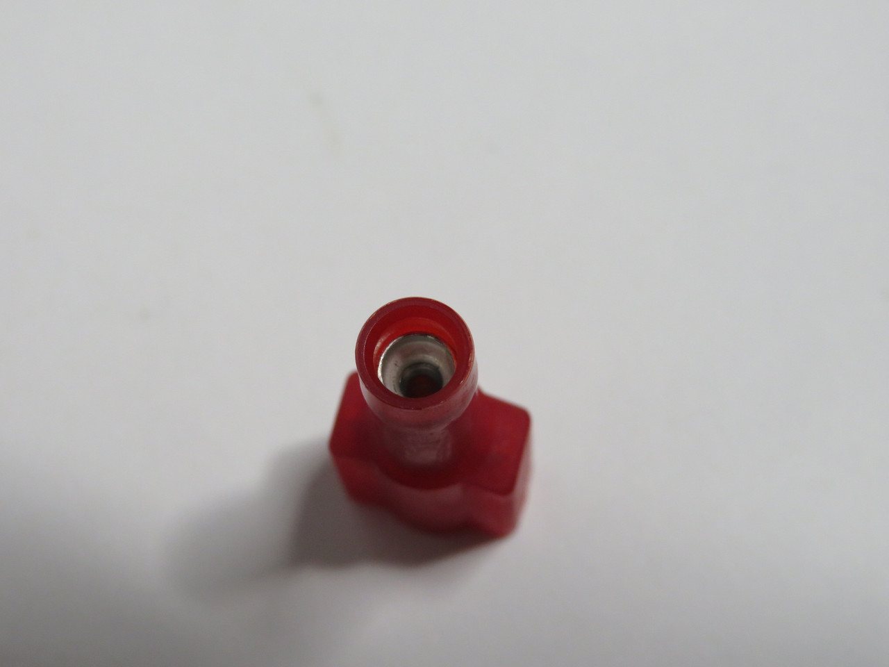 Generic Insulated Male Terminal 22-18AWG .250" Tab Metal Shank Lot of 25 NOP