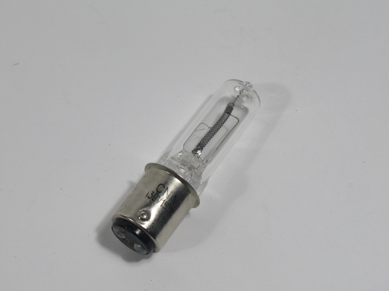 CNA Lighting JD130V150WBA15D Halogen Bulb 130V 150W BOX DAMAGE NEW
