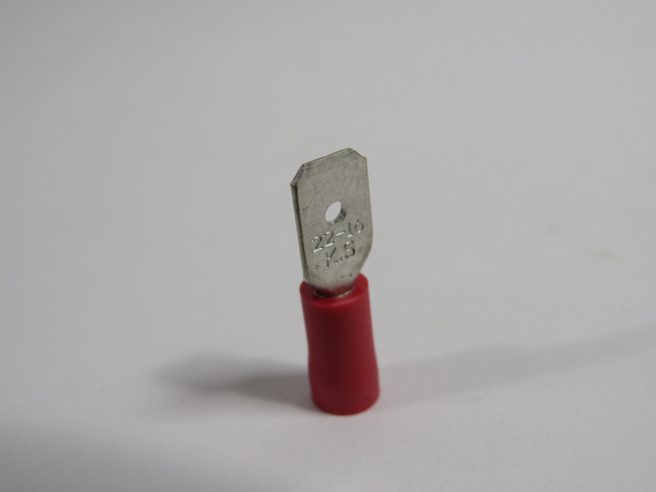 K.S. Terminals Insulated Male Push-On Terminal 22-16AWG .250" Tab Lot of 77 NOP