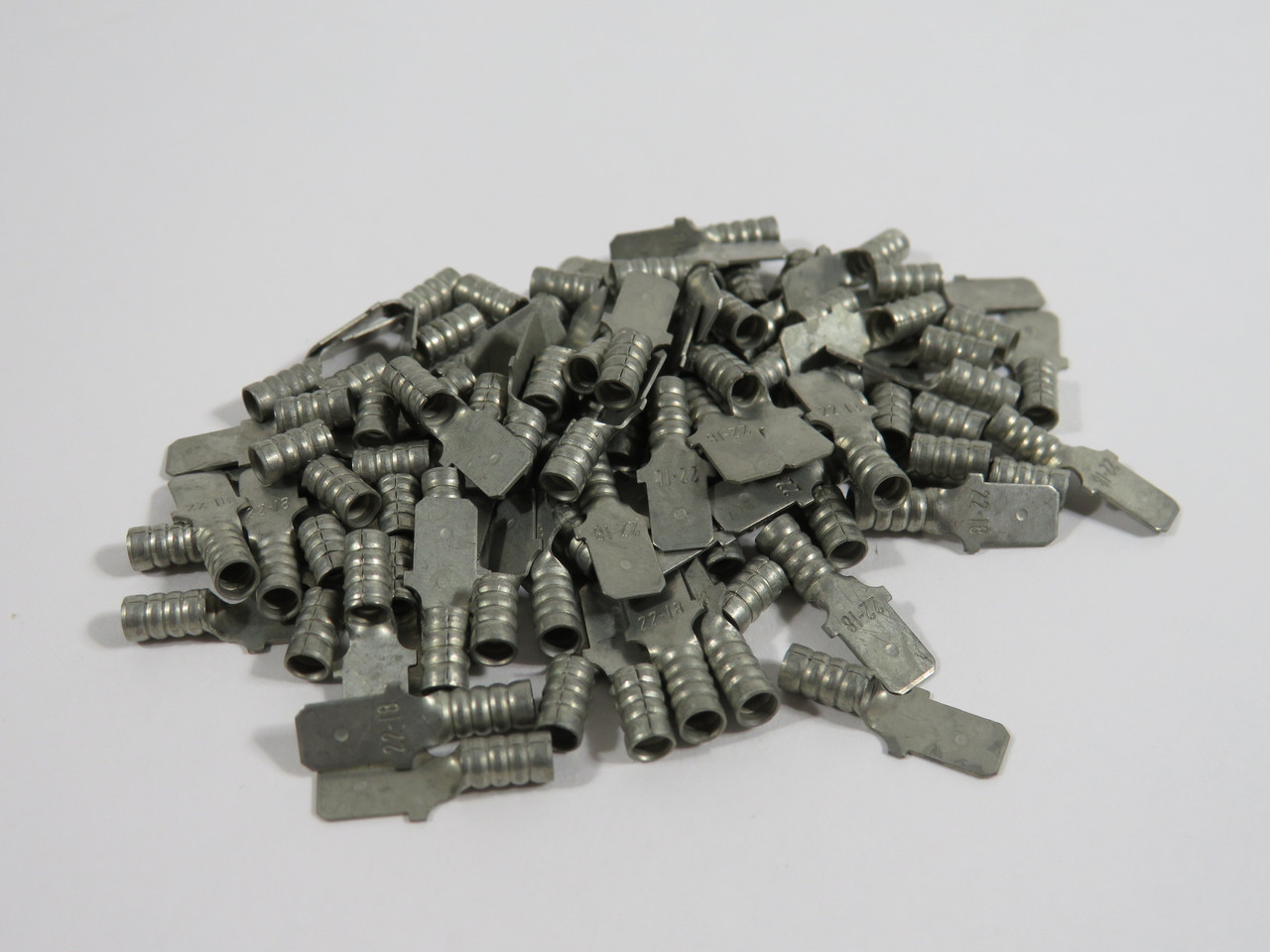 Generic Male Push-On Terminal 22-18AWG .187" Tab Lot of 87 NOP