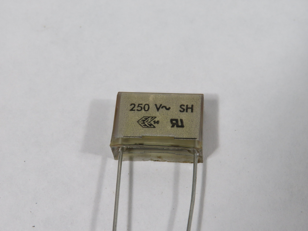 RIFA PMR210MB RC Unit 0.022–0.1 uF +/-20% 250V USED