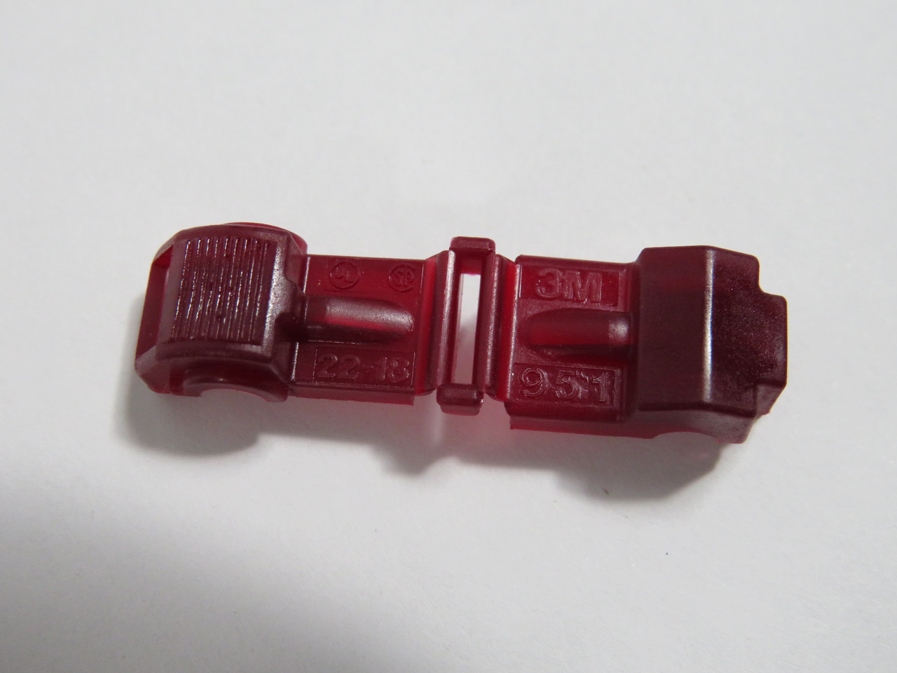 3M 951 Insulated Tap Connector 22-18AWG .250" Tab Lot of 23 NOP