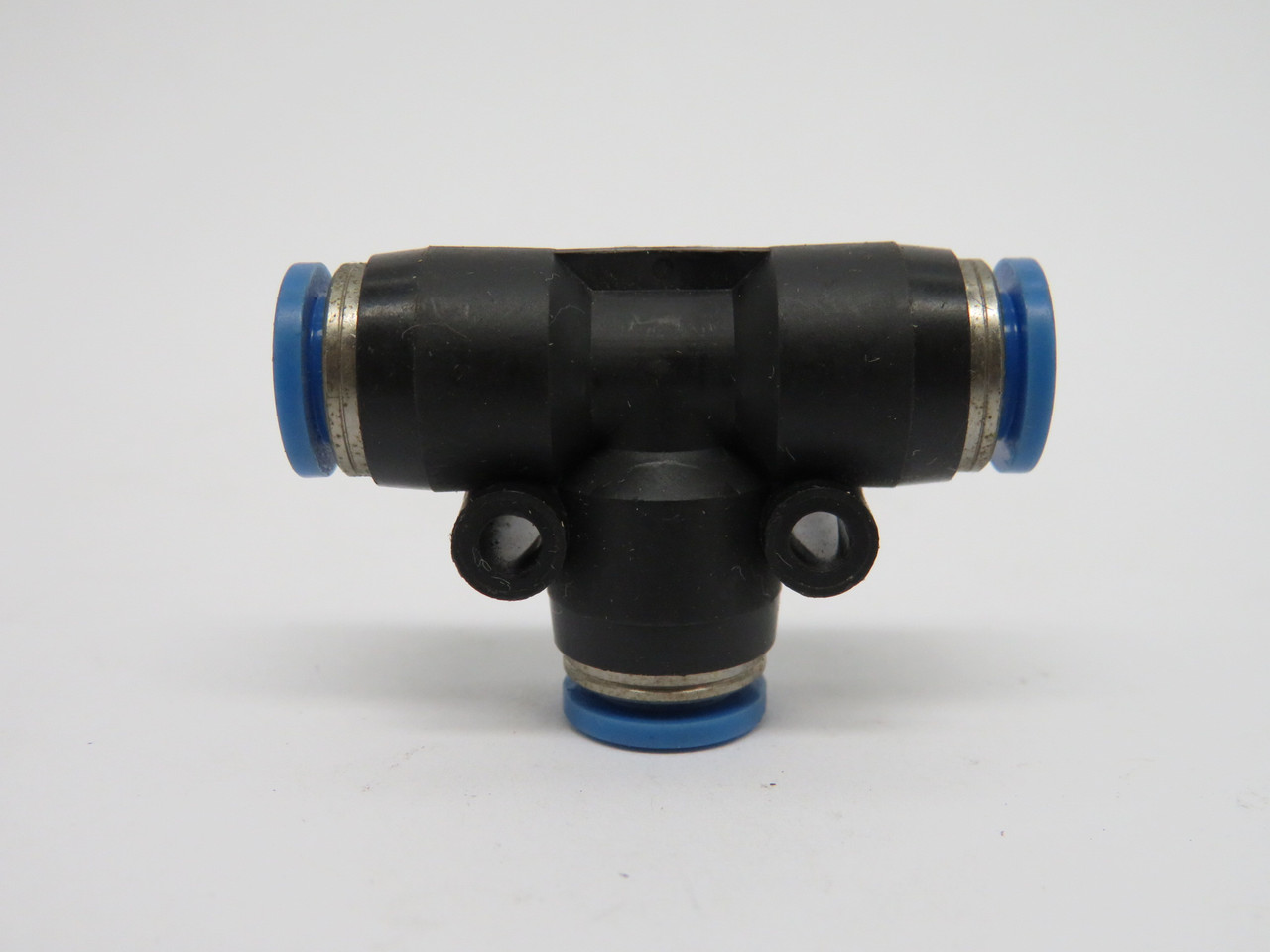 Festo 153129 QST-6 Push-In T-Connector 6mm Tube OD ! NOP !