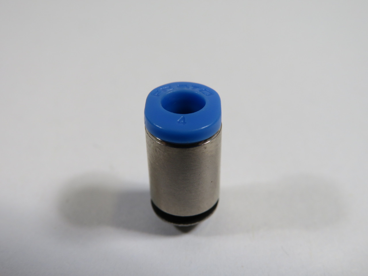 Festo 153315 QSM-M5-4-I Push-In Fitting M5 Thread 4mm Tube OD ! NOP !