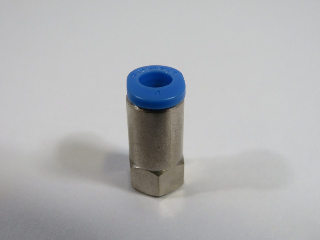 Festo 153311 QSMF-M5-4 Push-In Fitting M5 Thread 4mm Tube OD ! NOP !