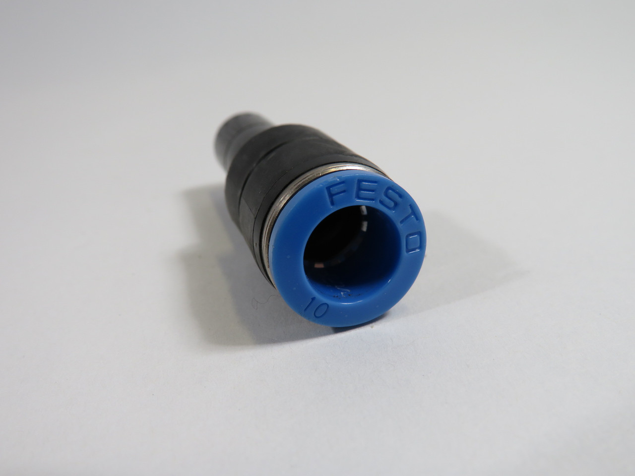Festo 153044 QS-12H-10 Push-In Connector QS-12 Sleeve 10mm Tube OD USED