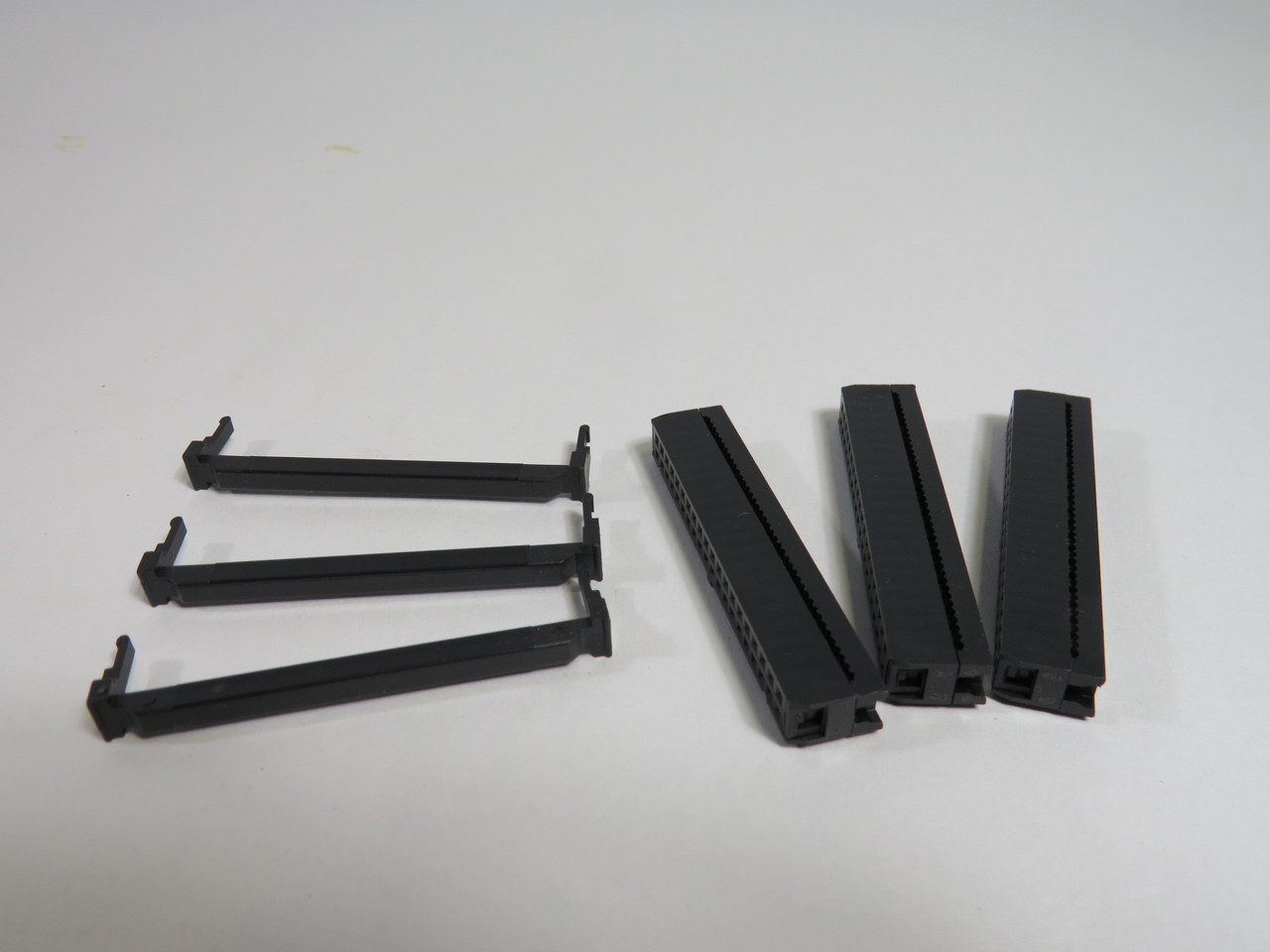 Generic FC-40P IDC40F Ribbon Cable DIP w/ Key 3-Pack NWB