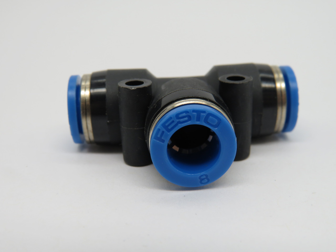 Festo 153130 QST-8 Push-In T-Fitting 8mm Tube OD ! NOP !