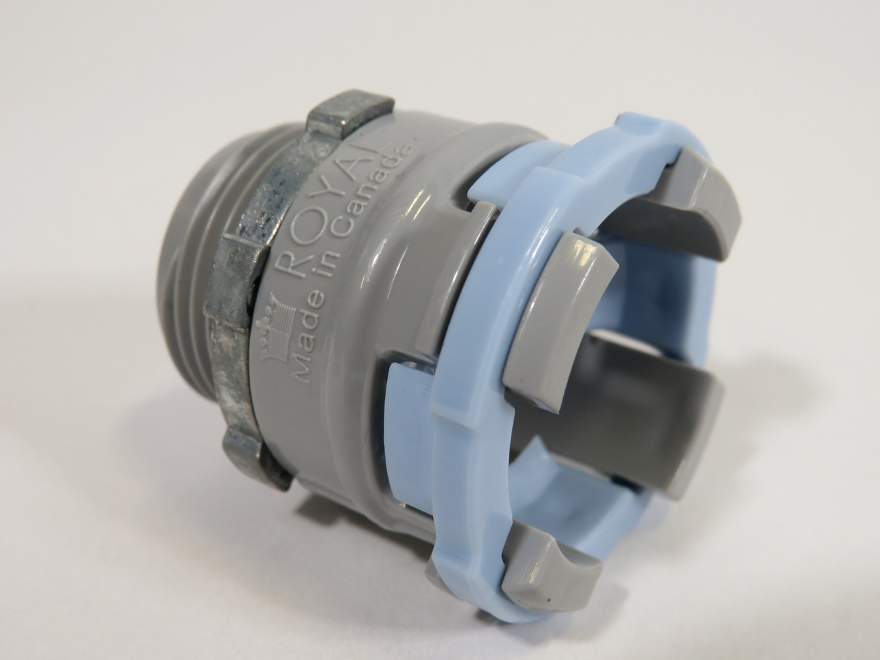 Royal RKTA15 ENT Threaded Terminal Adapter 3/4" NOP