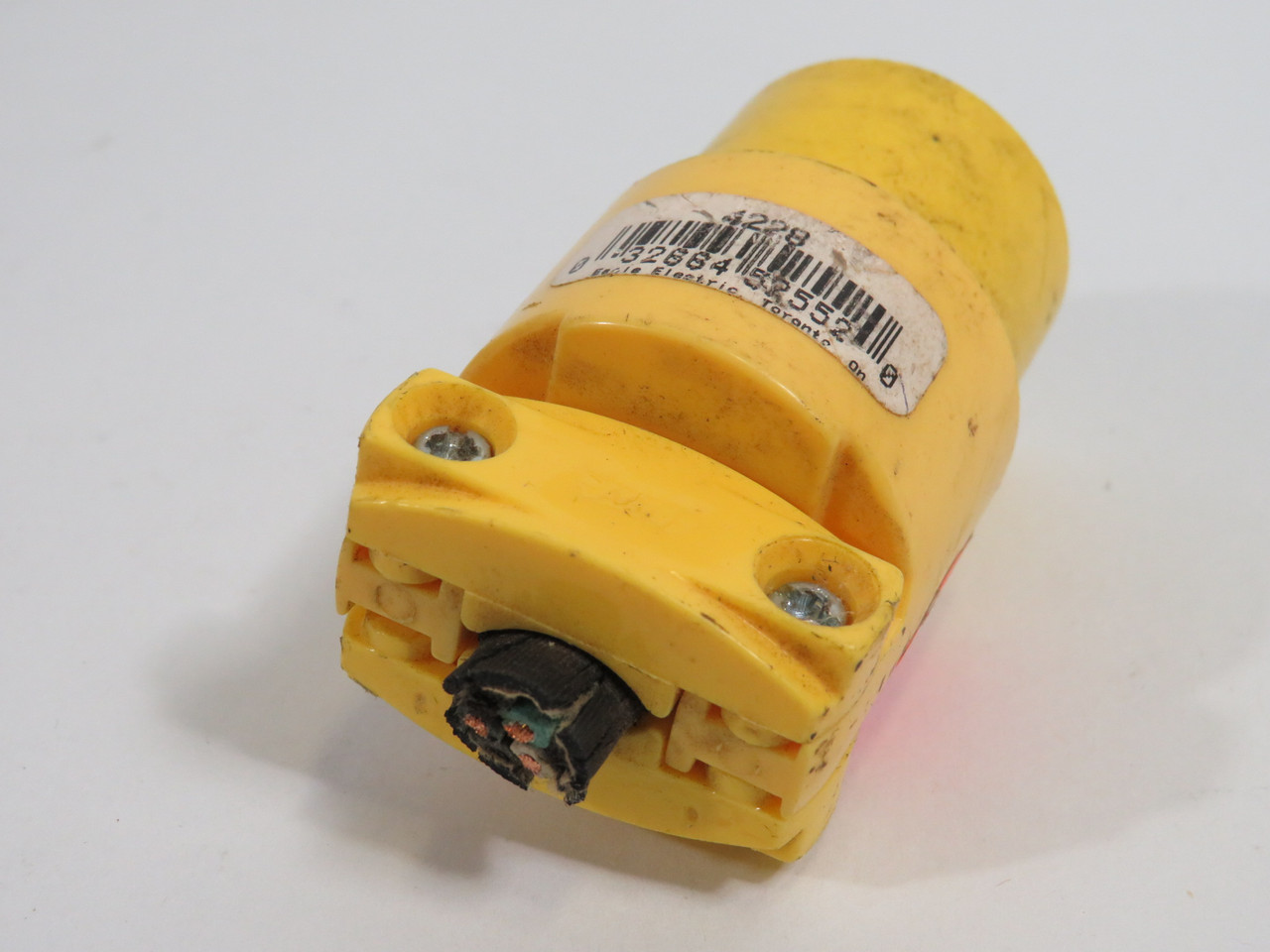 Eagle 4228 Connector 20A 125V 3W 2P 5-20R USED