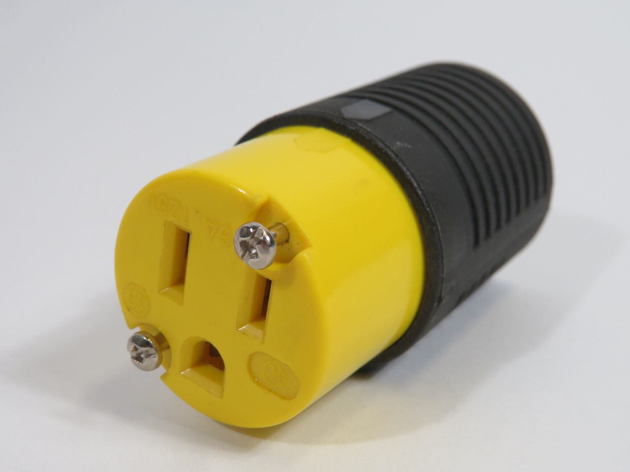 Pass & Seymour 5269-X Yellow Straight Blade Connector 15A MISSING SPACER USED