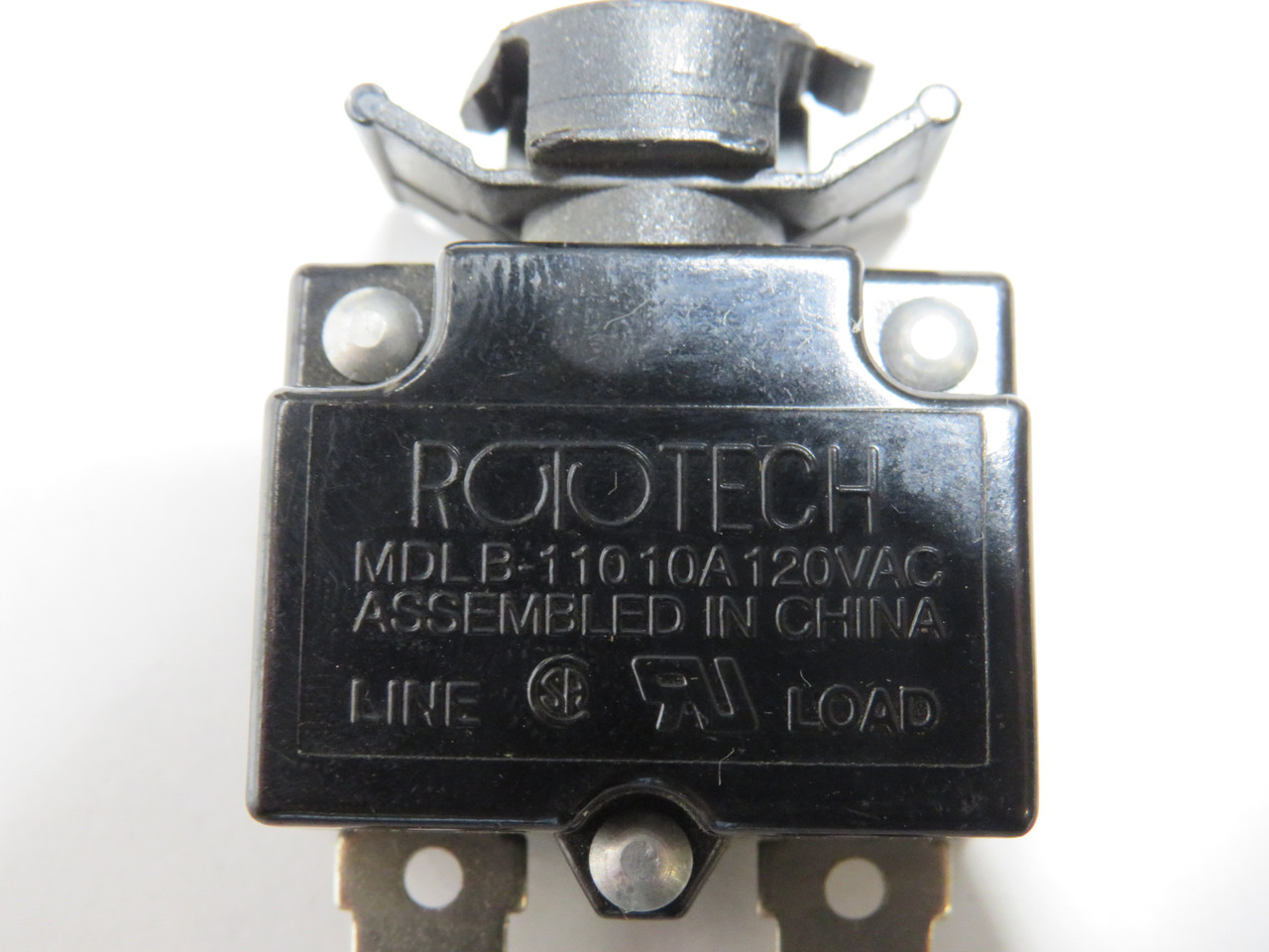 Rototech MDLB-11010A120VAC Push-to-Reset Button 250VAC 50VDC SHELF WEAR USED