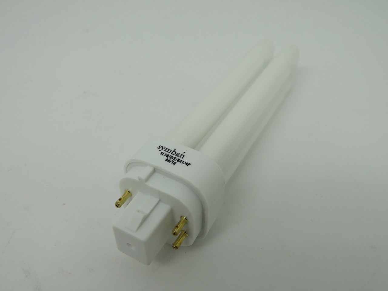 Symban G13160-003 Compact Fluorescent Lamp 18W 4100K NEW