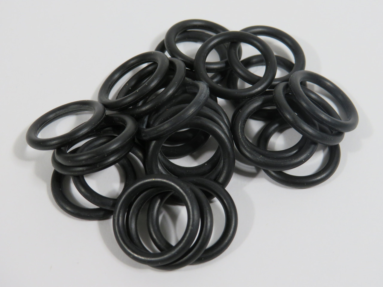 Daemar 113 Nitrile O-Ring 9/16" ID 3/4" OD 3/32" W Lot of 26 NOP