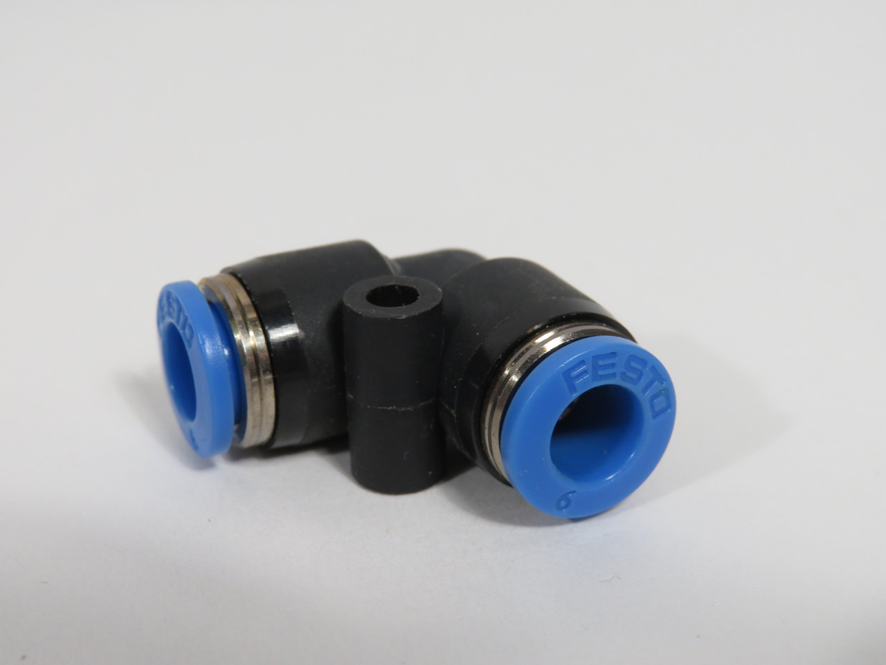 Festo 153071 QSL-6 Push-In L-Connector 6mm Tubing OD NOP