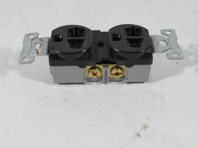 Cooper CR20BK Black Duplex Receptacle 20A 125V USED