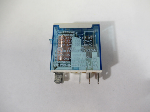 Allen-Bradley 700-HK36Z24 Relay Ser B 24VDC 16A 277VAC 5 Blade USED