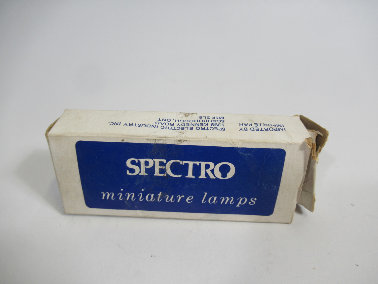 Spectro PR-15 Miniature Bulb 4.8V 0.5A *Lot Of 3* Shelf Wear NEW