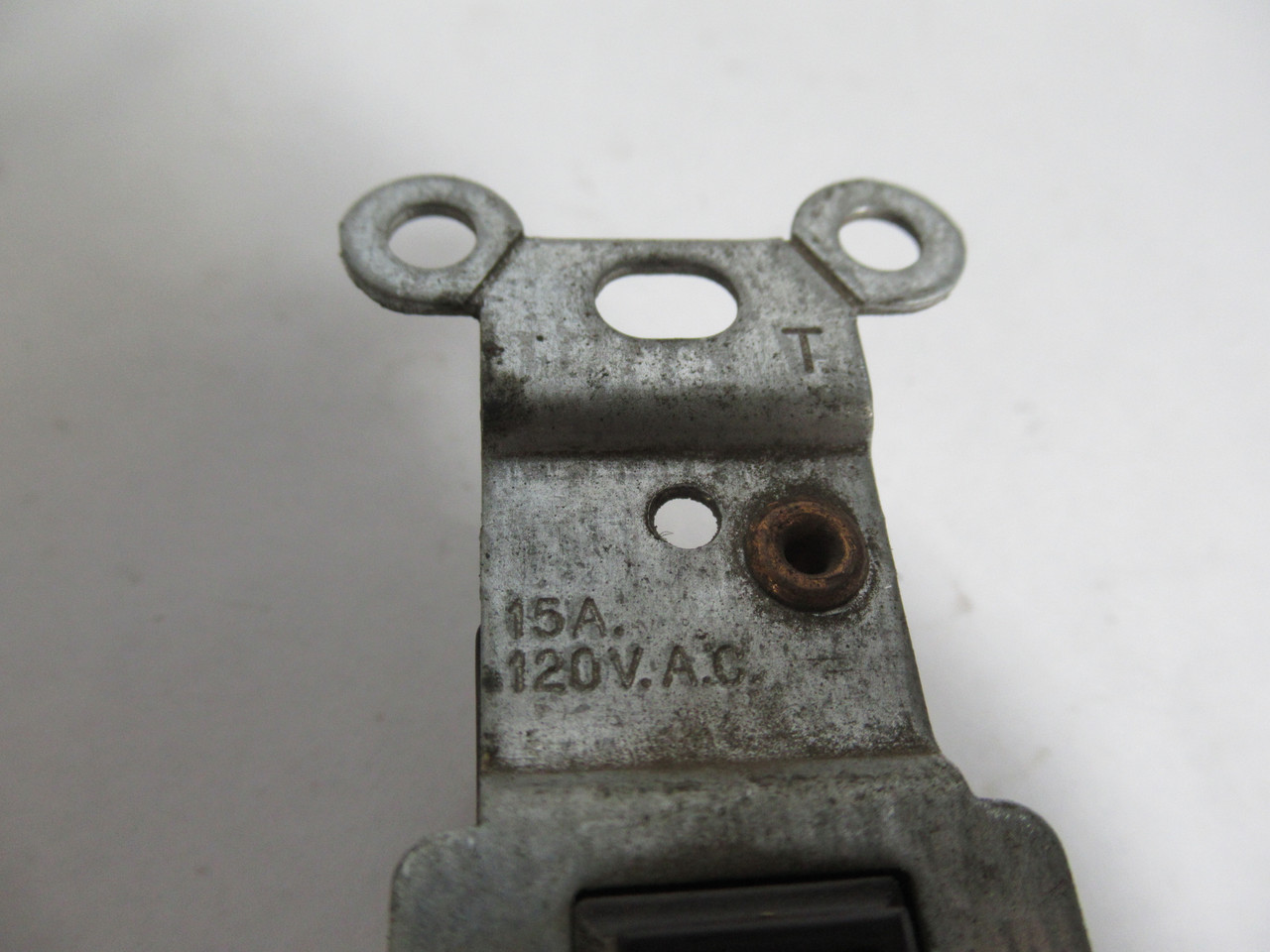 Leviton 703-1451 Toggle Switch 15A 120V Brown Missing Screws USED