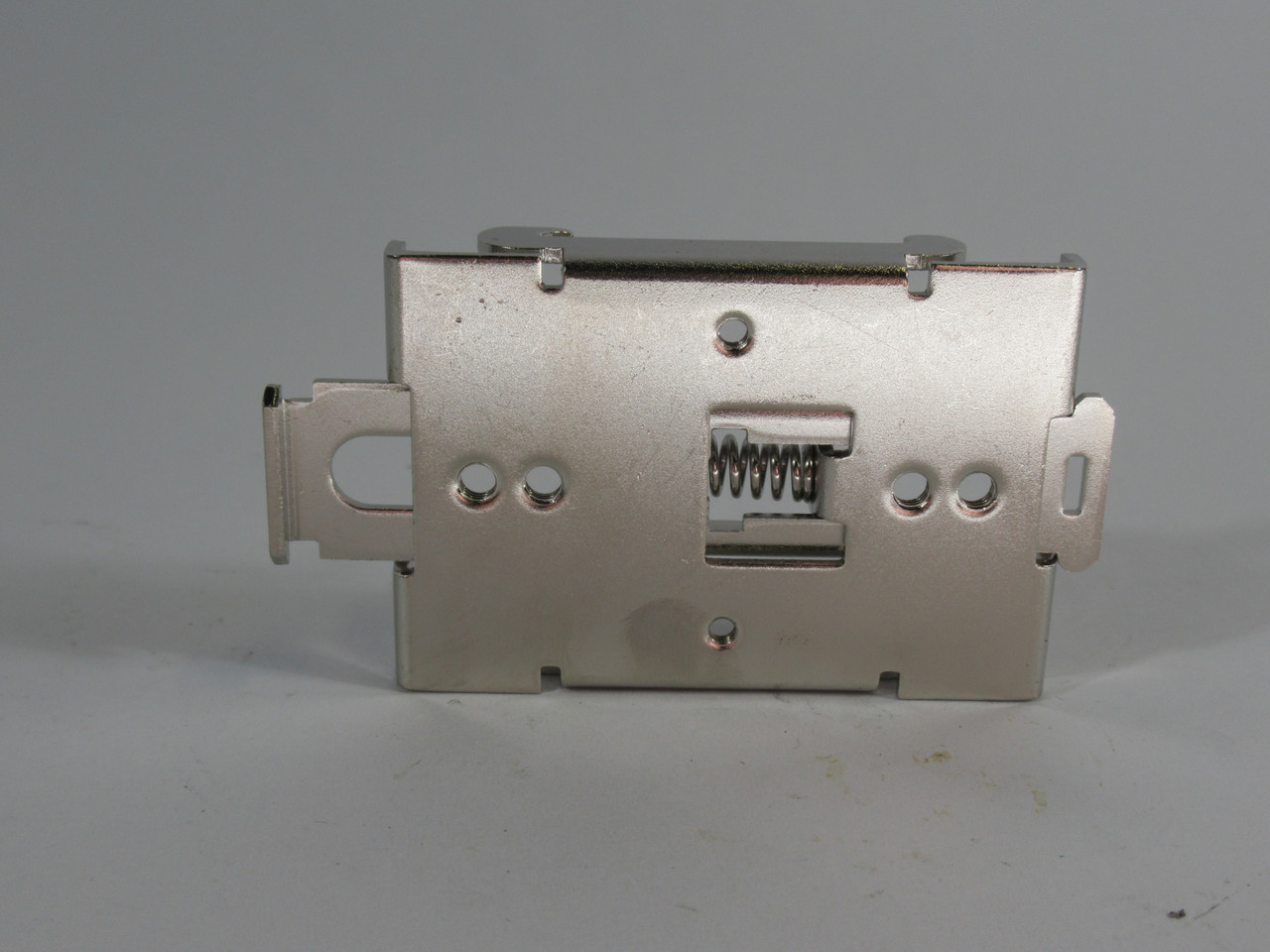 Omron R99-12 Relay Bracket ! NOP !