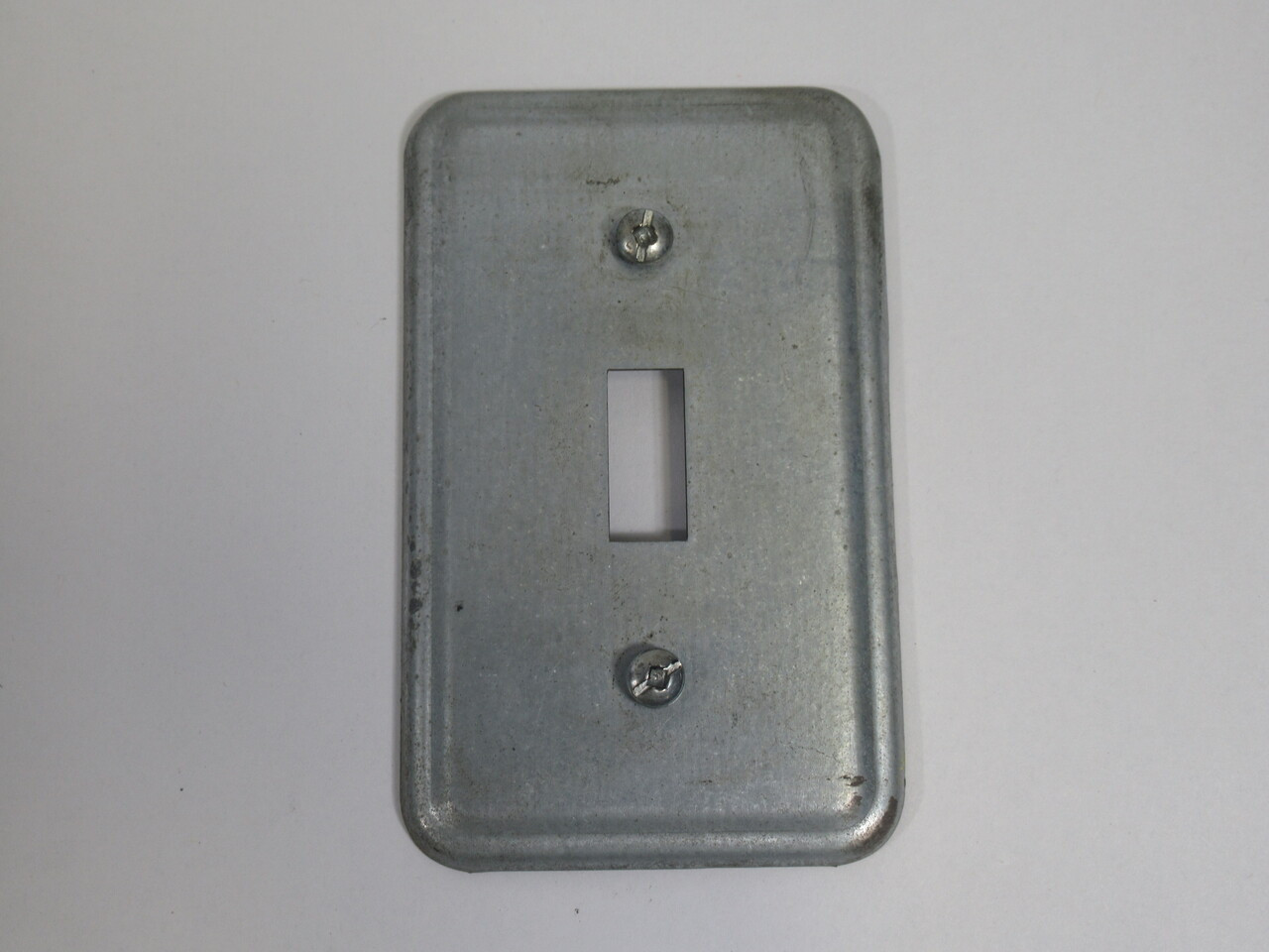 Iberville BC11-C-5 Utility Box Cover for Toggle Switch USED