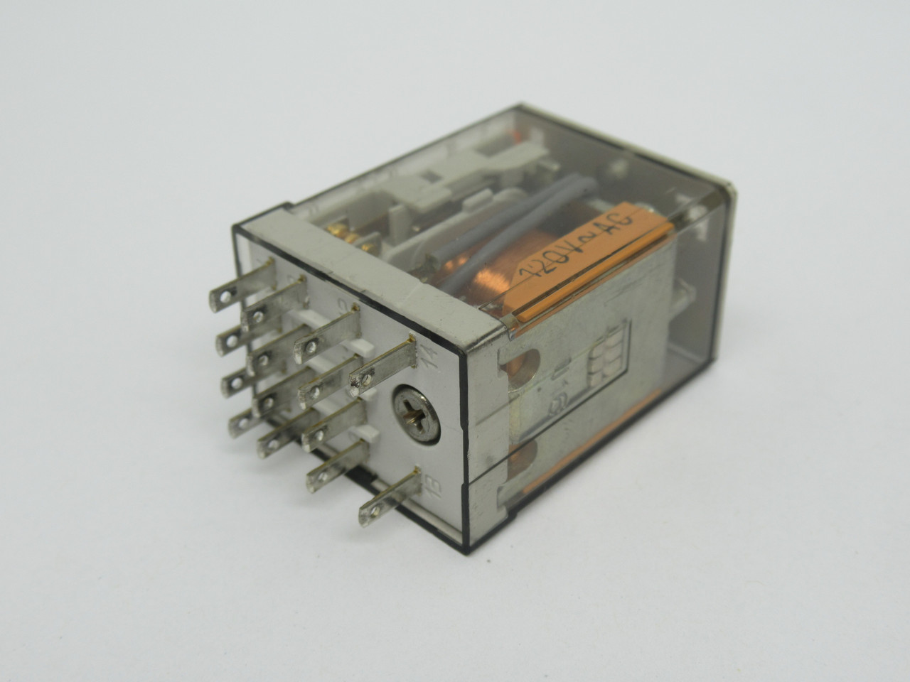Allen-Bradley 700-HC14A1 Ser D Plug-In Relay 120V 7A 14-Blade USED