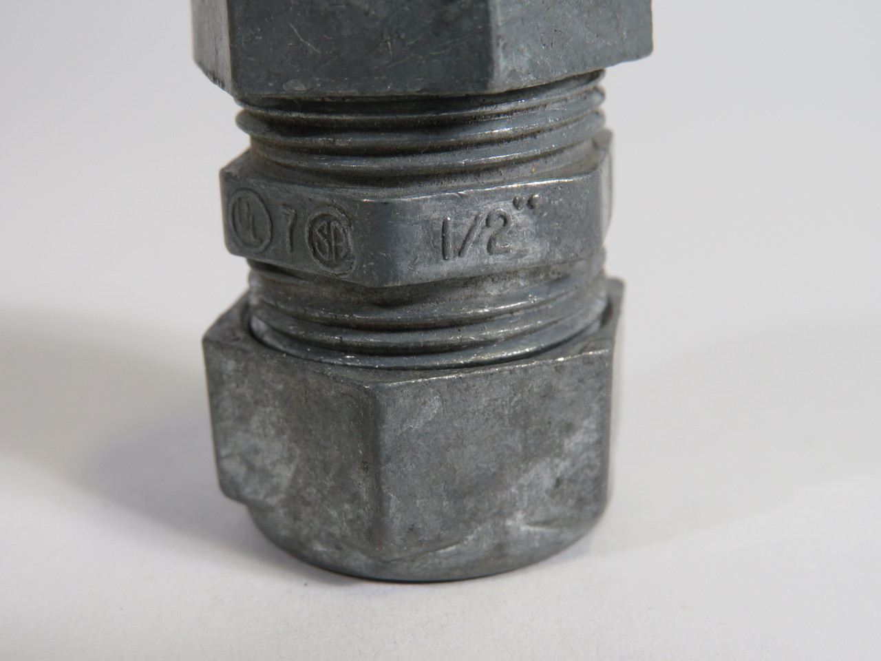 Neer TC-611 EMT Compression Coupling 1/2" USED