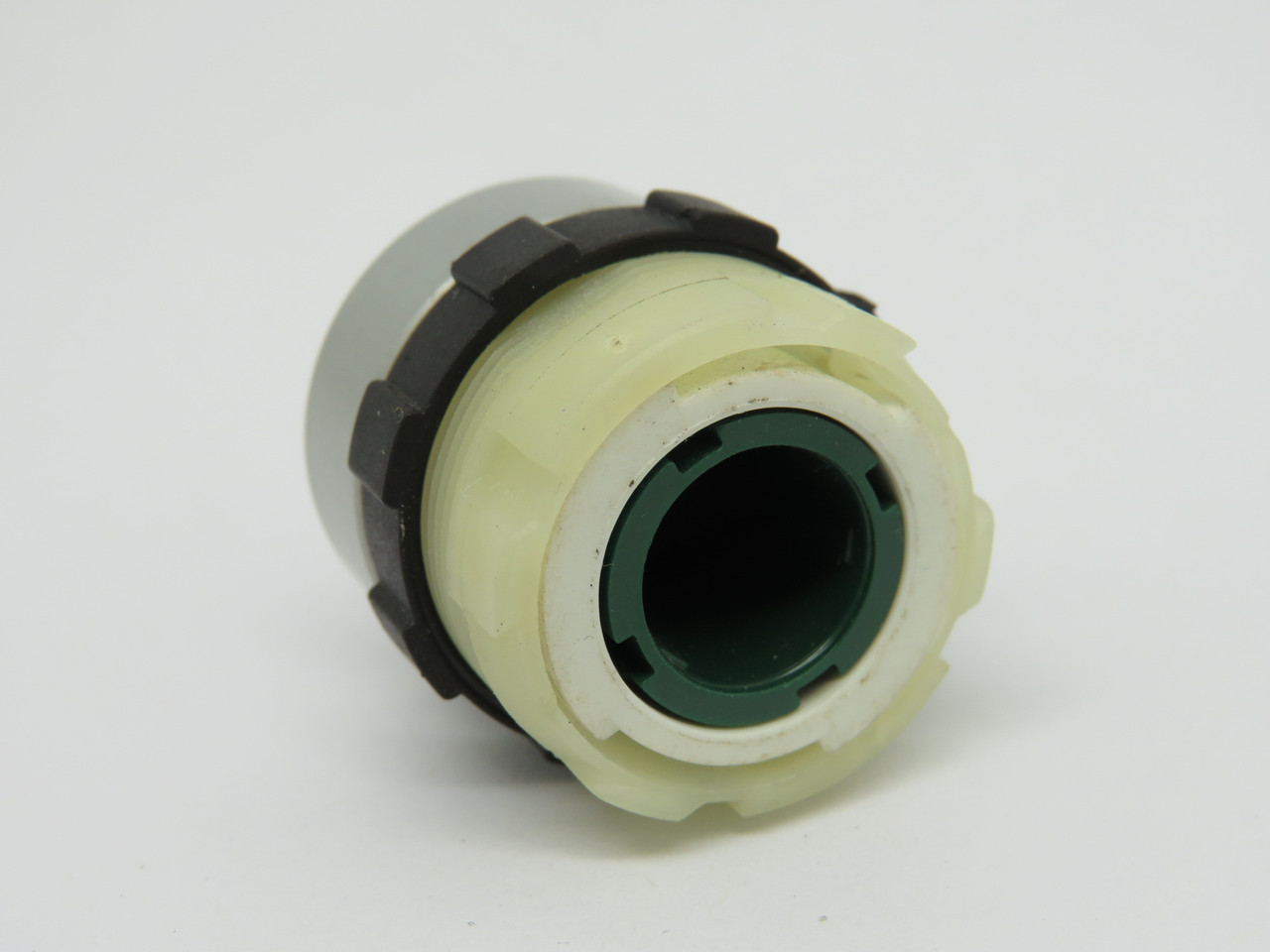IMO B3DGREEN 22mm Momentary Push Button Aluminum Bezel Green Cap USED