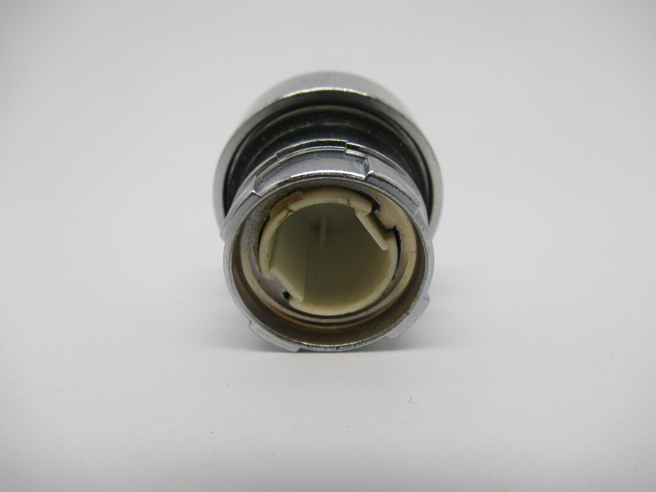 Techspan PB-BA335 Directional Push Button Head Down USED