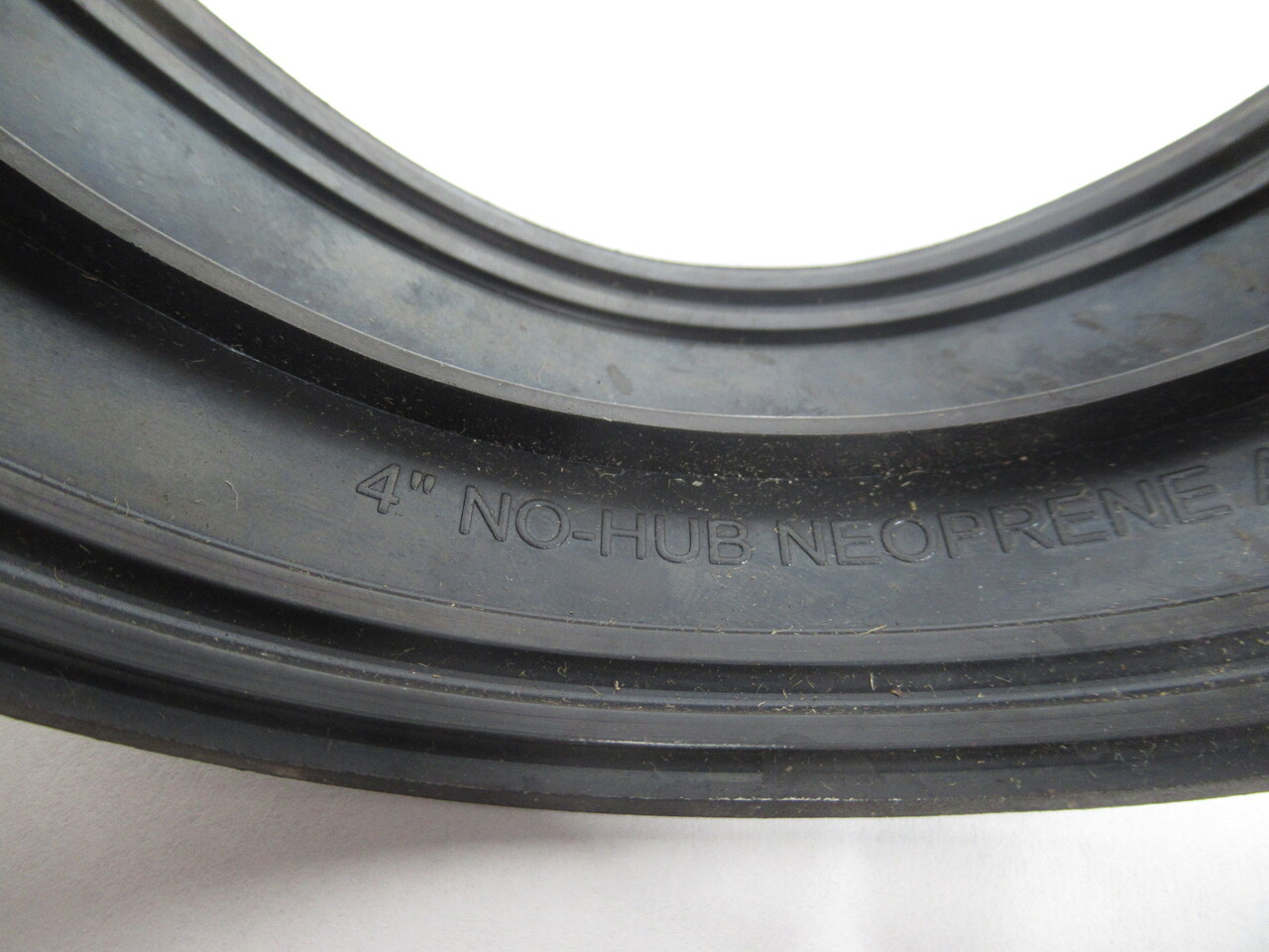 Generic C-564 4" No Hub Neoprene Gasket ASTM NOP