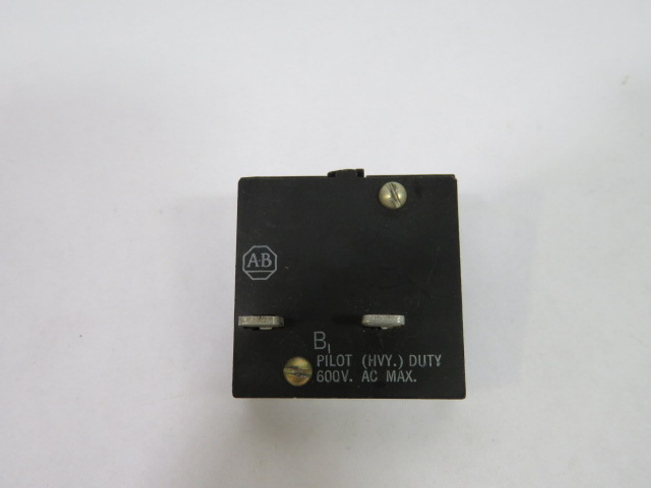 Allen-Bradley 800T-XD1 Old Style Contact Block 1NO No Screws USED