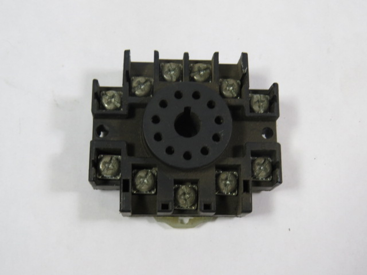 Allen-Bradley 700-HN126 Black Relay Socket 300VAC 10A 11Pin USED