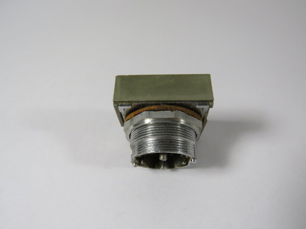 Cutler-Hammer E30AB Two Button Operator Only No Buttons USED