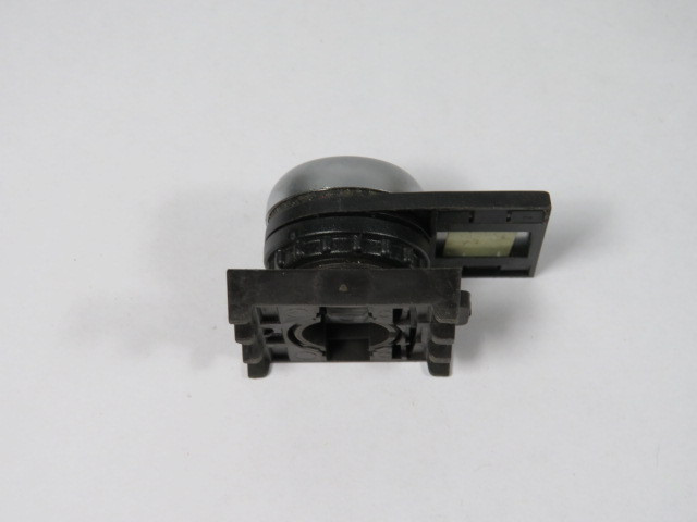 Cutler-Hammer M22-D-S Black Push Button Actuator w/ Mounting Latch USED