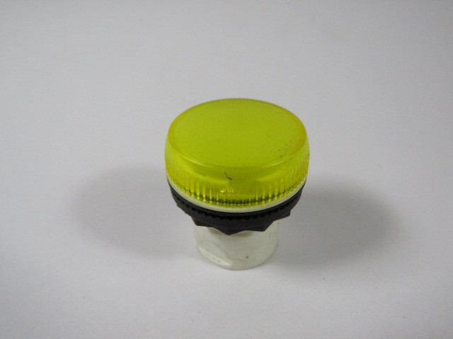 Allen-Bradley 800FP-P5 Yellow Pilot Light Operator Only USED