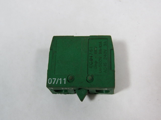 TC RB2-BE-101BP Contact Block 240V 10A 1NO USED