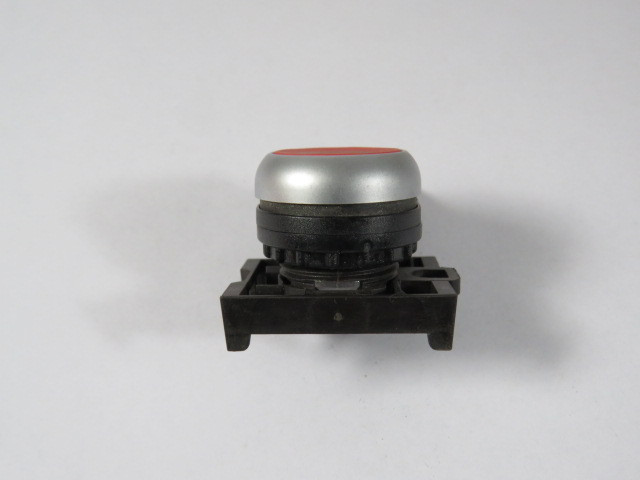 Cutler-Hammer M22-D-R-X0 Red Push Button Operator w/ White O Marking USED