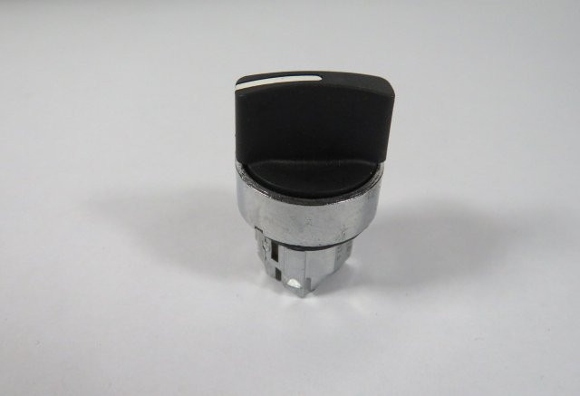 Schneider Electric ZB4-BD2 Selector Switch Operator 2-Position USED