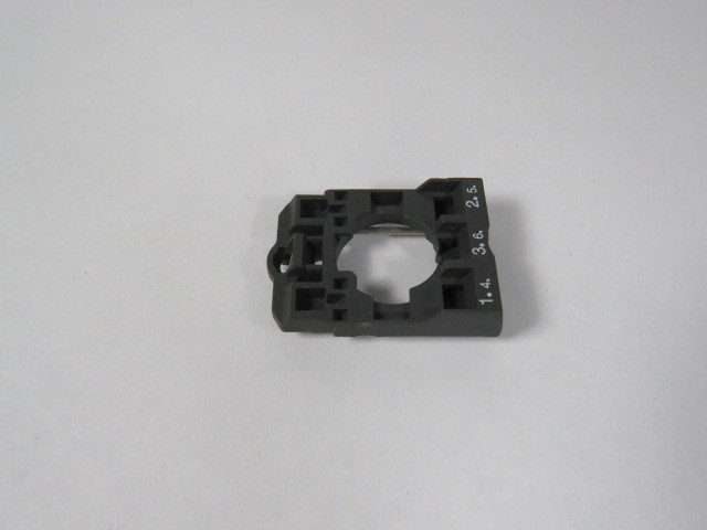 Telemecanique ZB5AZ009 Mounting Collar USED