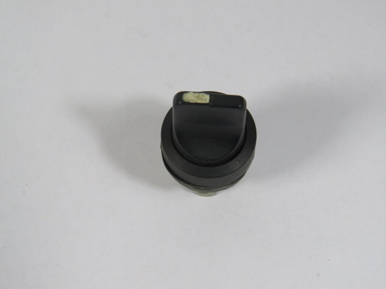 ABB M2SS1-10B Selector Switch Operator 2-Position USED
